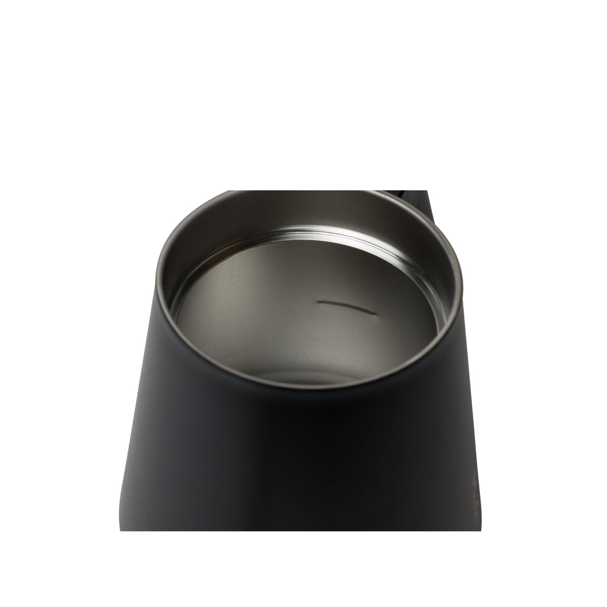 new-standard-pour-over-kettle-z2 Pour_Over_Kettle_Black_Studio_0222_Measurer__POK1SNOS002.jpg