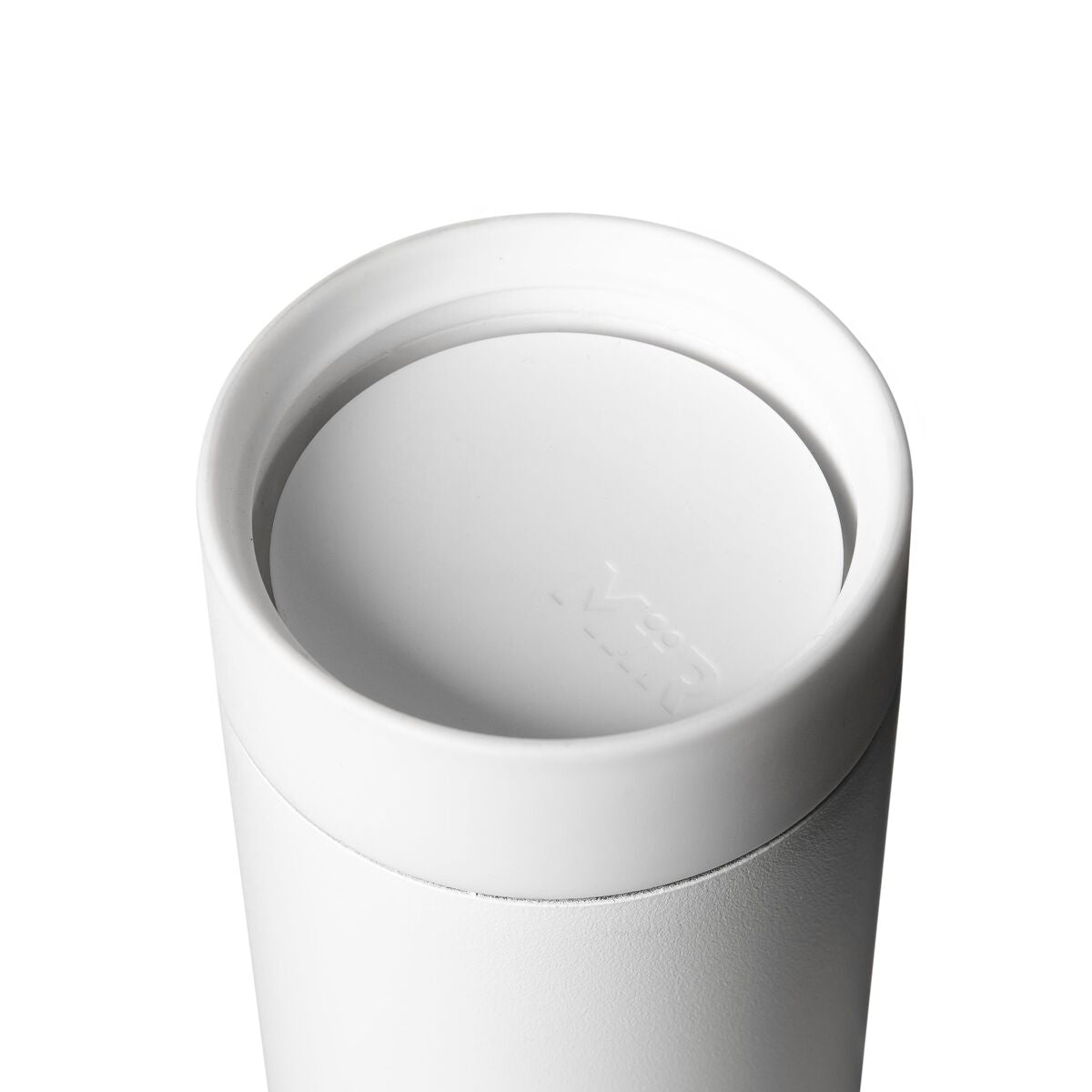 360-lid-j4 WebPDP-360_Lid_White__3602PNWM001_X2Studio_Closeup_Open.jpg