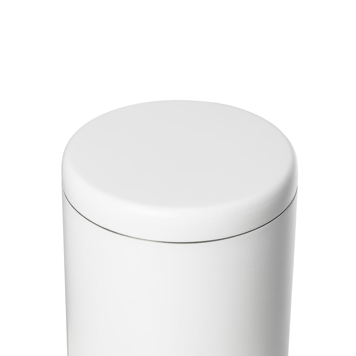 airlock-coffee-canister-i0 WebPDP-Airlock_Coffee_Canister__ACN2SVOS001_White_X2Studio_45_Deg_Lid_On.jpg