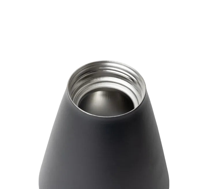 new-standard-carafe-f5 WebPDP-Carafe_Black_Studio_0722_45_Deg_Top_Off__CAR1SVOS002.jpg
