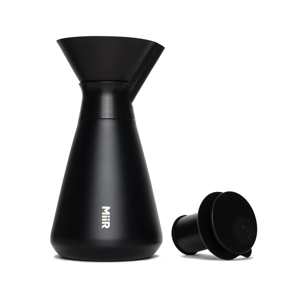 new-standard-carafe-f5 WebPDP-Carafe_Black_Studio_0722_Front_Lid_Staged__CAR1SVOS002.jpg