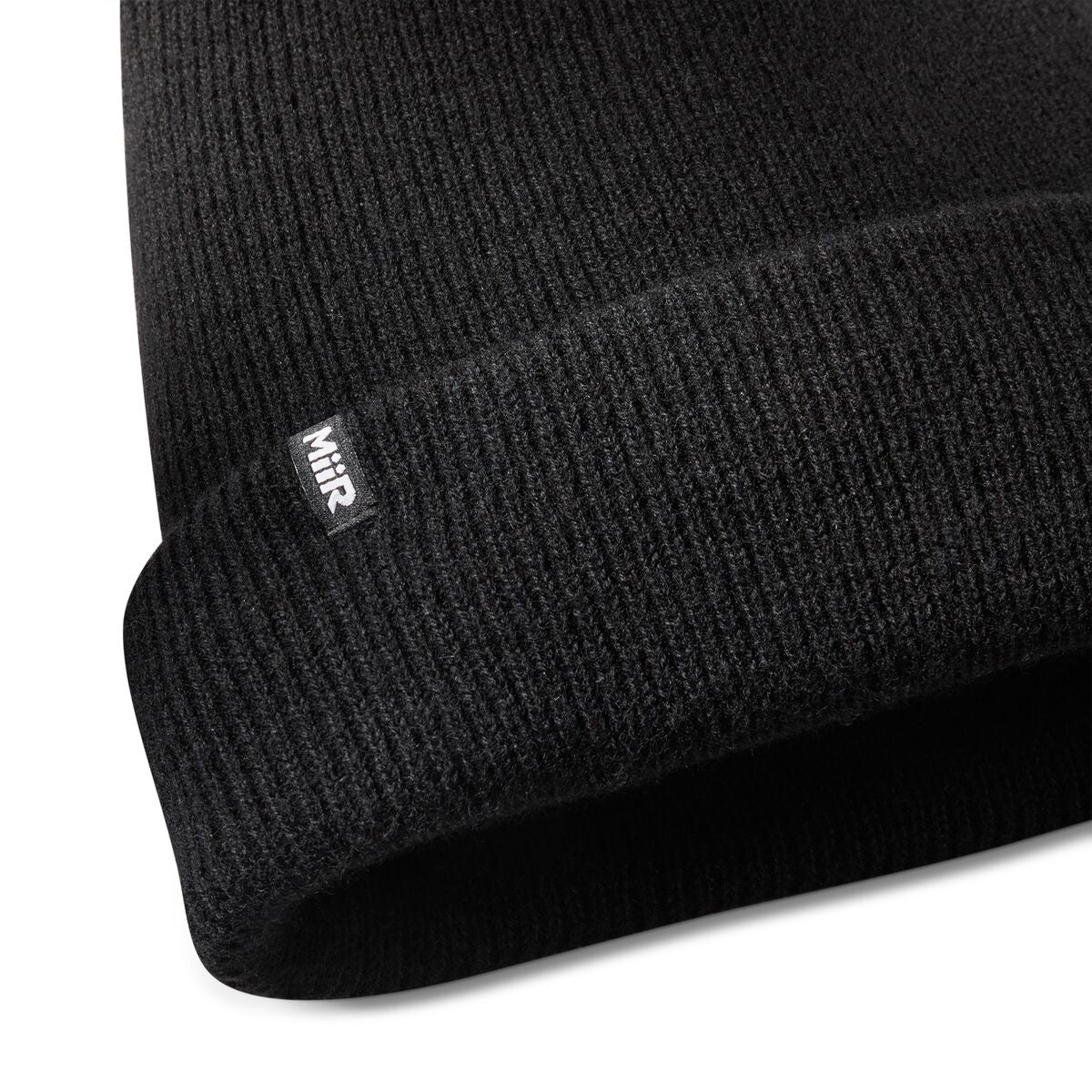 recycled-cashmere-beanie-x2 WebPDP-Recycled_Cashmere_Luxe_Beanie_Studio_Detail__BNE004002OS.jpg