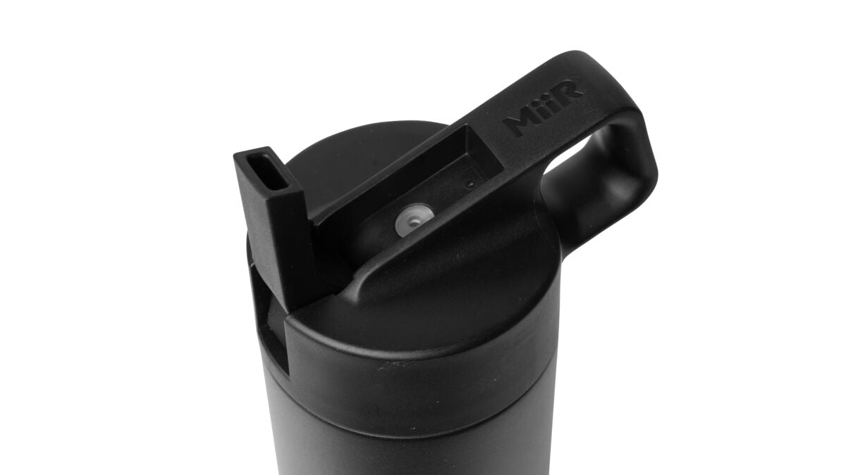 straw-bottle-k9 WebPDP-Straw_Lid_2_Black_Studio_0221_45deg_Open__WMB1SL20002.jpg