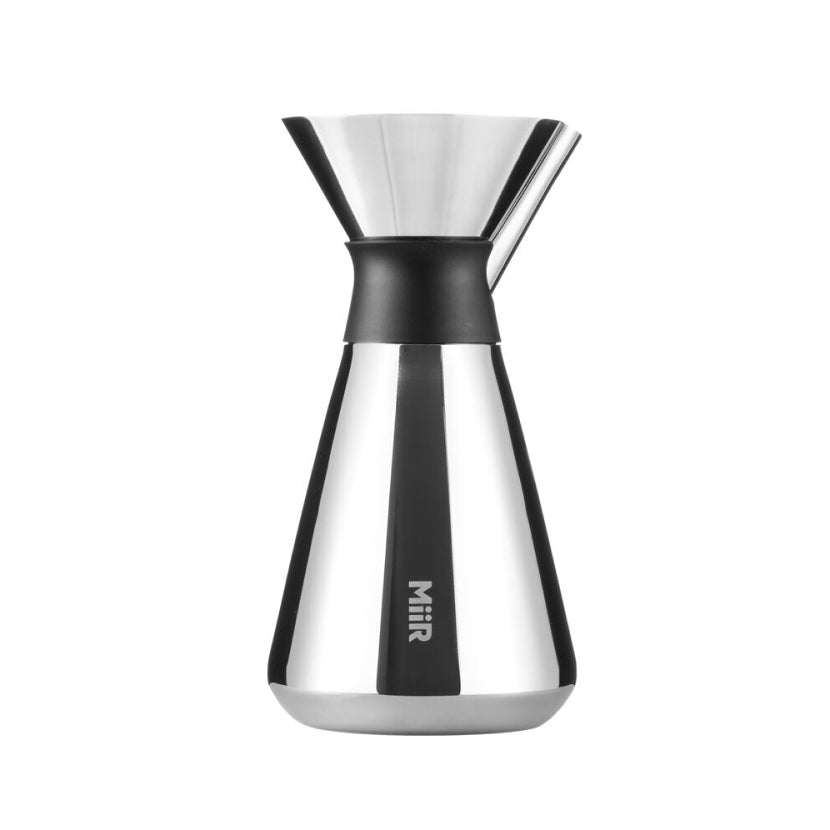 new-standard-carafe-f5 Web_PDP-Polished_Stainless_Carafe_33oz_SS_Studio_X2_07182024_Front_CAR1SVOS005_1_2.jpg